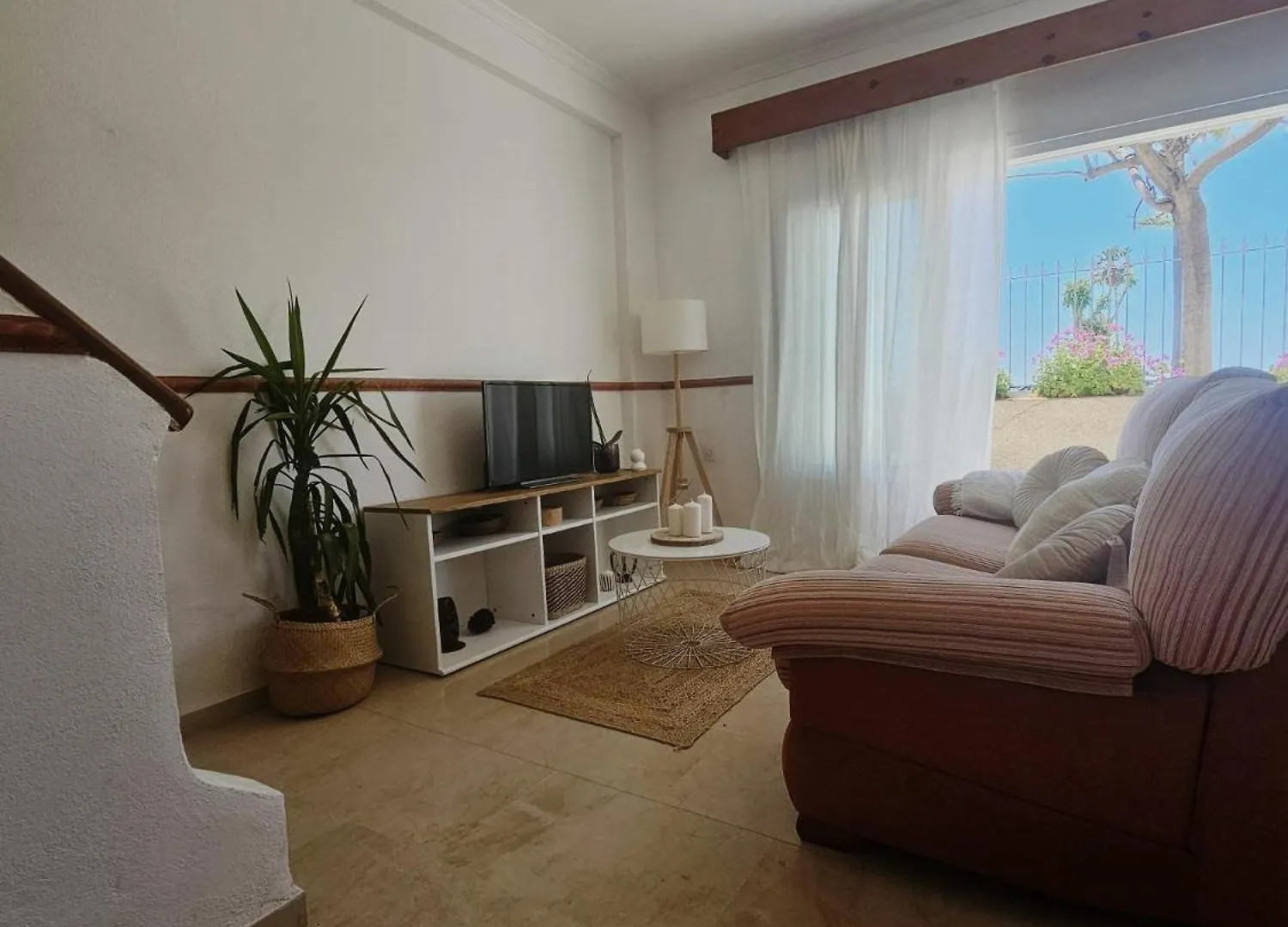 Villa Rosa En Primera Linea De Playa Conil De La Frontera