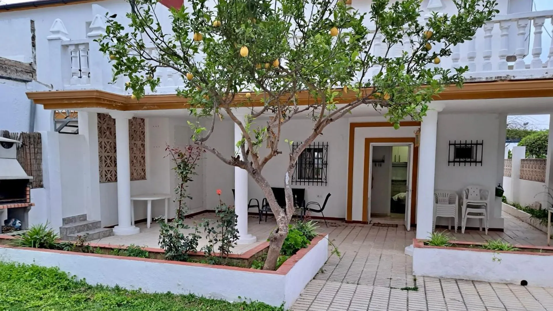 Villa Rosa En Primera Linea De Playa Conil De La Frontera